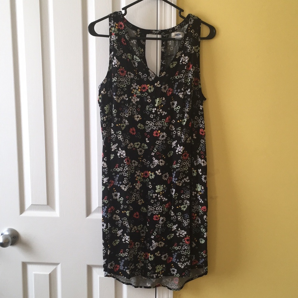Floral shift dress